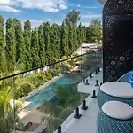 Z Hotel & Z2 Hotel