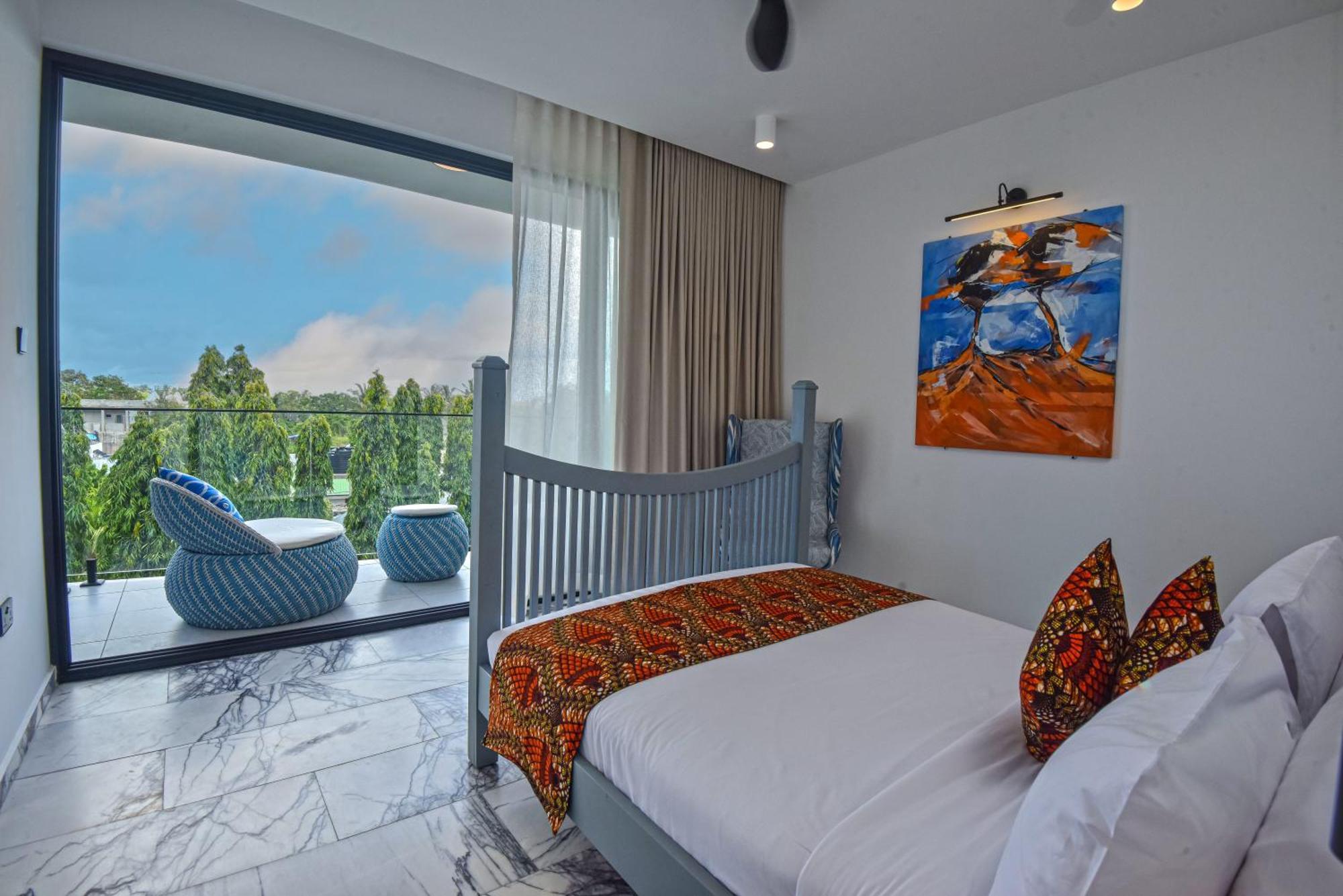 Z Hotel 4*
